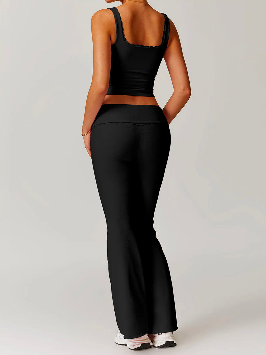 Black Hip Lifting Flared Pants