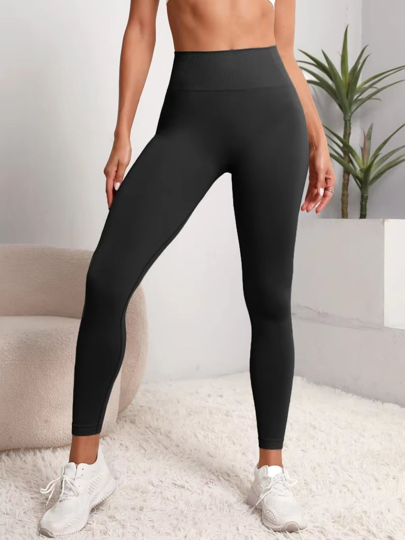 High Waist Seamless Hip Lifting Sports Leggings for Women - Push Up Yoga & Fitness Gym Wear