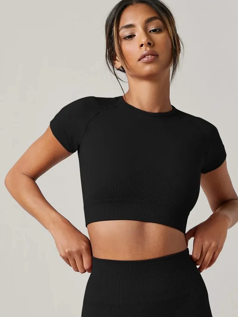 Seamless Short Sleeve Cropped Top