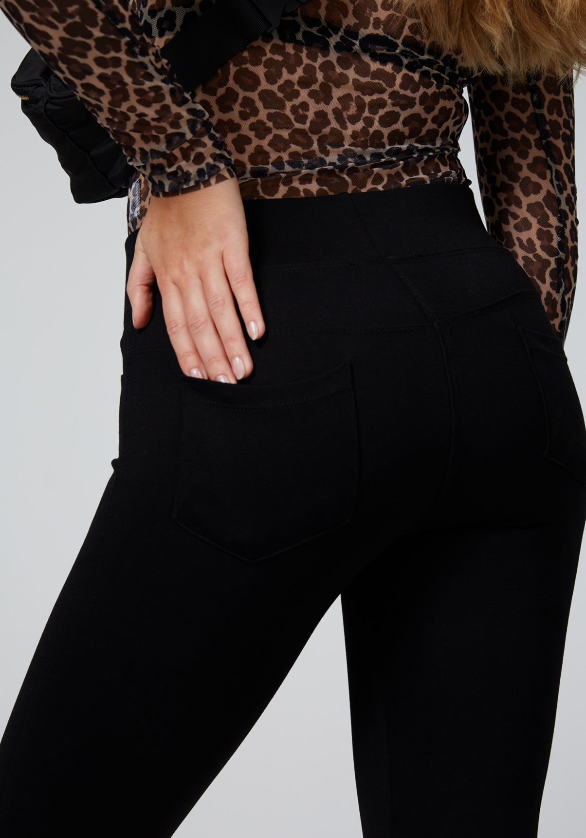 Black Back Pocket High Waisted Leggings - Back Look